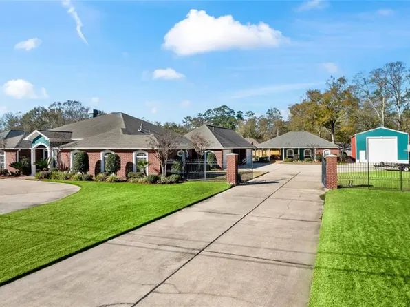 39201 Ashwood Ln, Pearl River, LA 70452