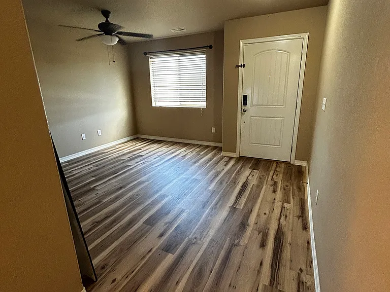 3503 Saguaro Cir — Photo 7