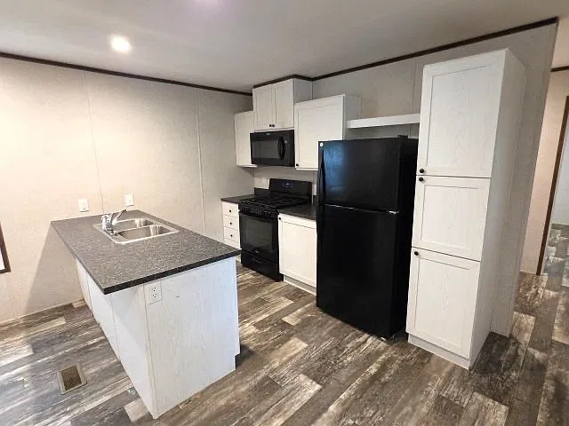 3 bed, 2.0 bath, $1,200 — Photo 3