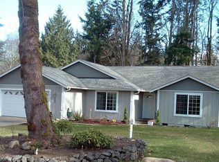 697 NE Anna Rd, Poulsbo, WA 98370