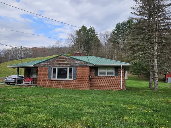 310 Chadwick Ln, Marion, VA 24354