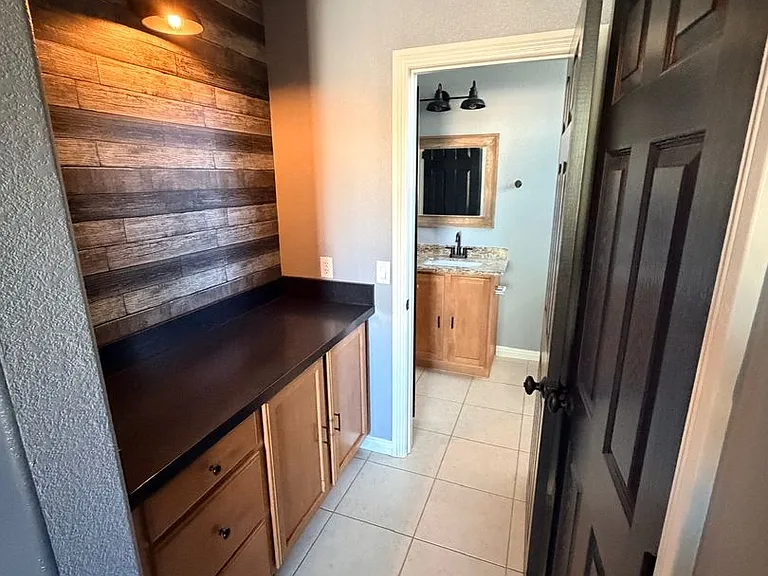 8137 Slate Falls St — Photo 21