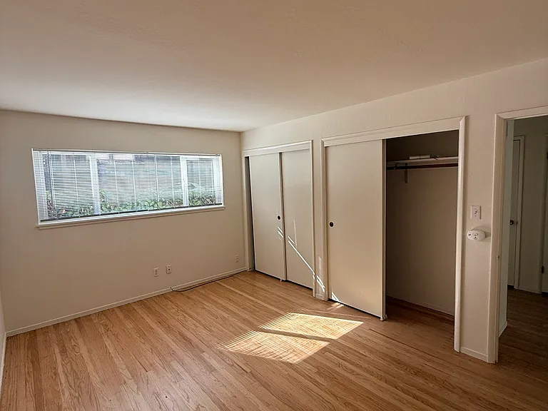 Brook Garden Apartments — Photo 14