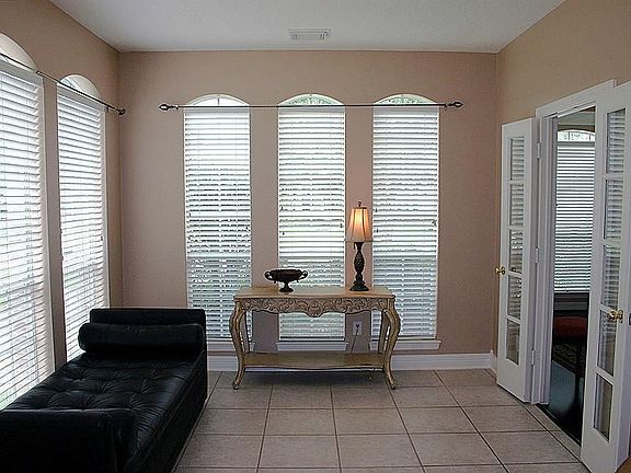 5th image of 22407 Elizabeth Place Ct