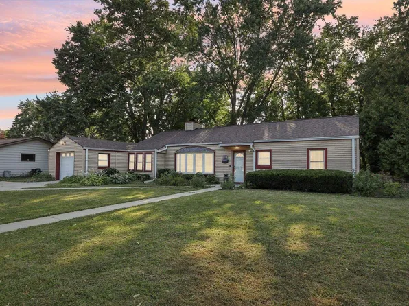 2947 South 106th Street, West Allis, WI 53227