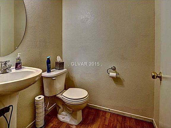 5th image of 11674 Stivali St