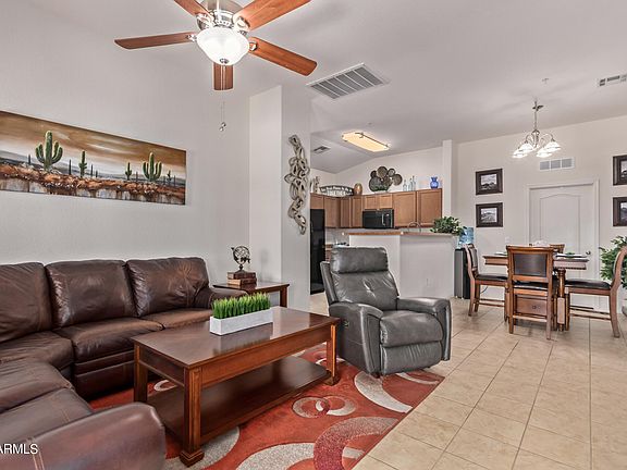 5th image of 381 N 168TH Drive