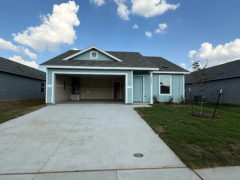 10021 Southwest Dr — Photo 1
