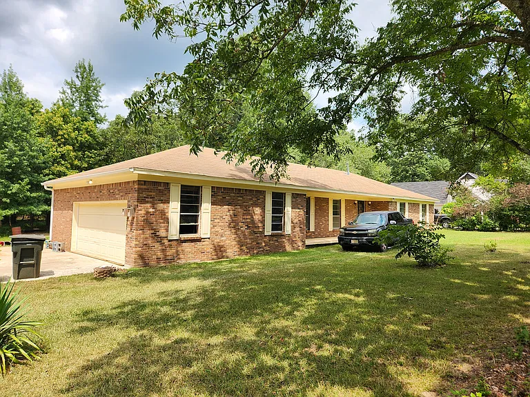 7010 Old Brownsville Rd — Photo 1