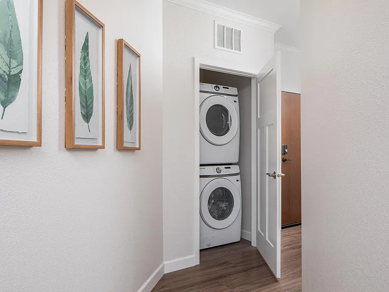 The Carver Apartments — Photo 14