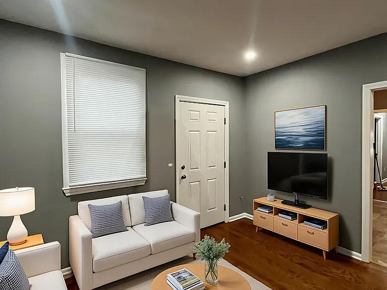 89 3rd St #1 — Photo 4