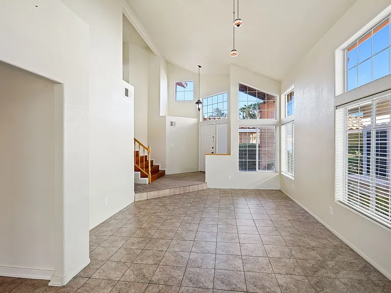 1755 Beechnut Ave — Photo 5