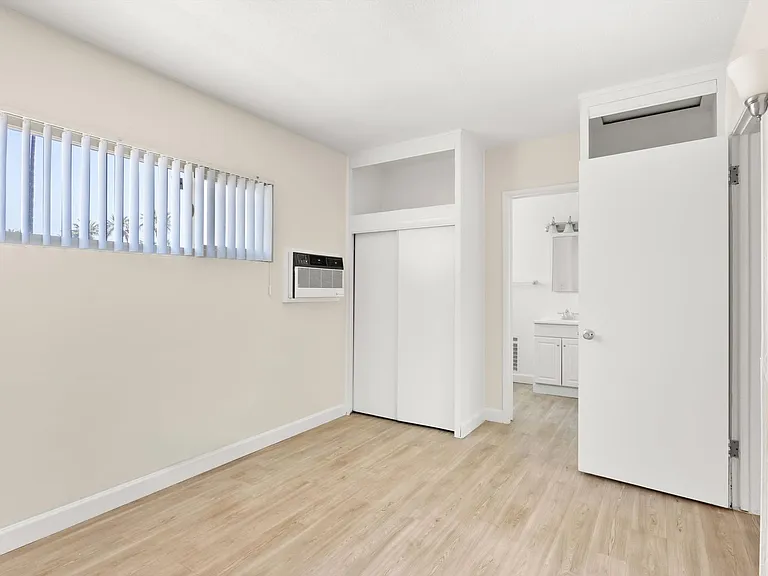 Park Village Apartment Homes- Riverside, CA — Photo 38