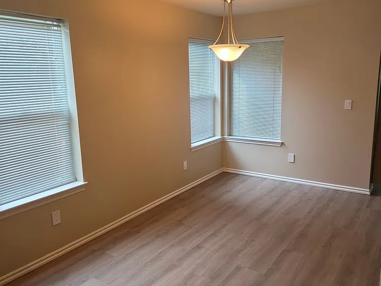 918 Orchid Pl — Photo 14