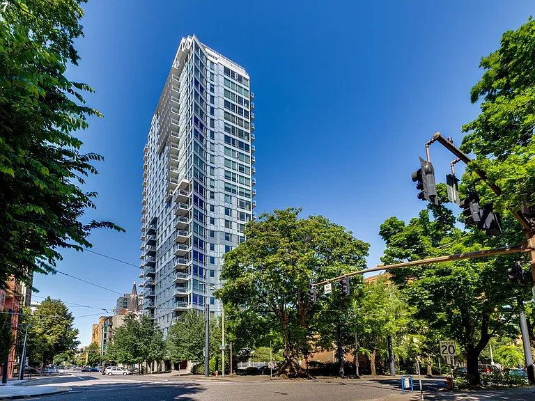 1500 SW 11th Ave #2401 — Photo 1