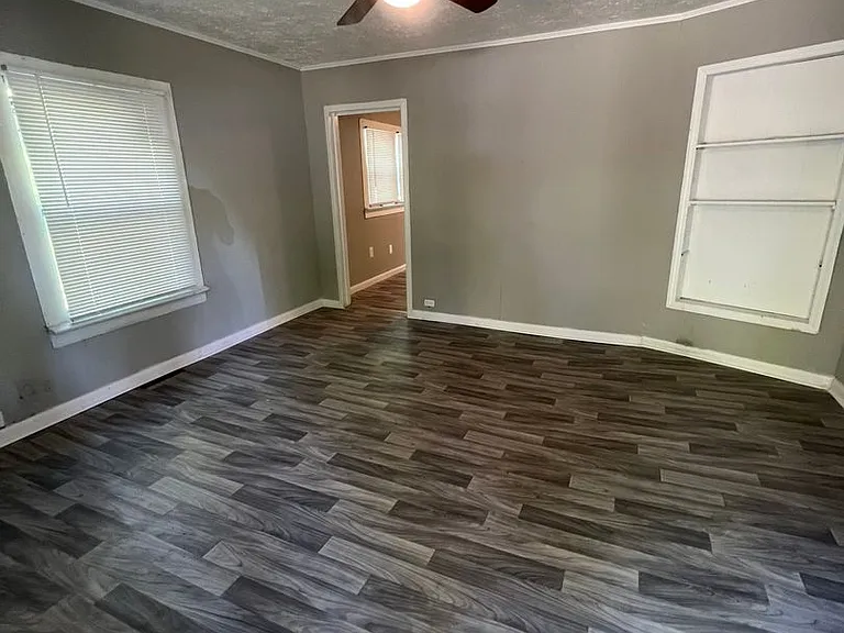 1112 East Dr — Photo 13
