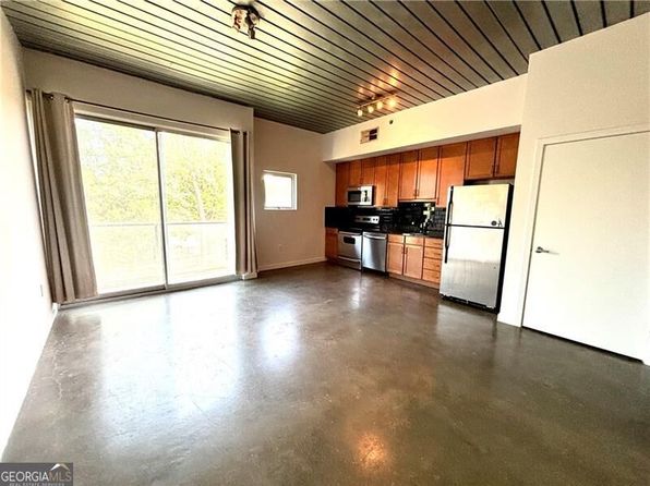 620 Glen Iris Dr NE Unit 416