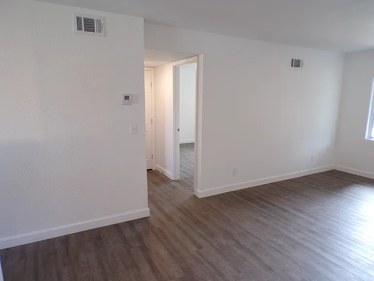 807 S Morrison Ave #C — Photo 4