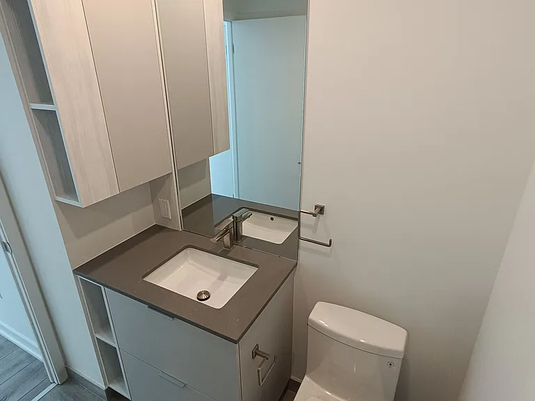 1 Fairview Rd E #3210 — Photo 18