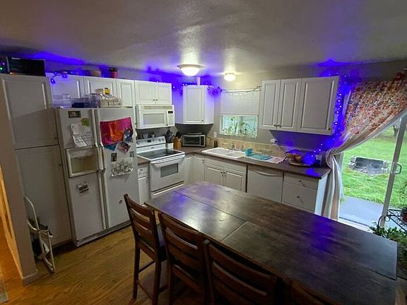 3rd image of 10322 93rd Street Ct SW