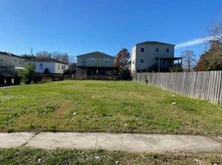 6066 Wildair Dr, New Orleans, LA 70122