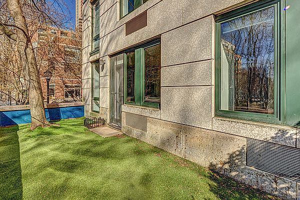 1st image of 70 Battery Pl APT 105