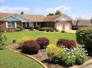 1070 Lovett St, De Soto, MO 63020