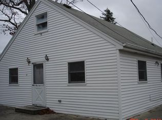 4 Barnes St, Wareham, MA 02571