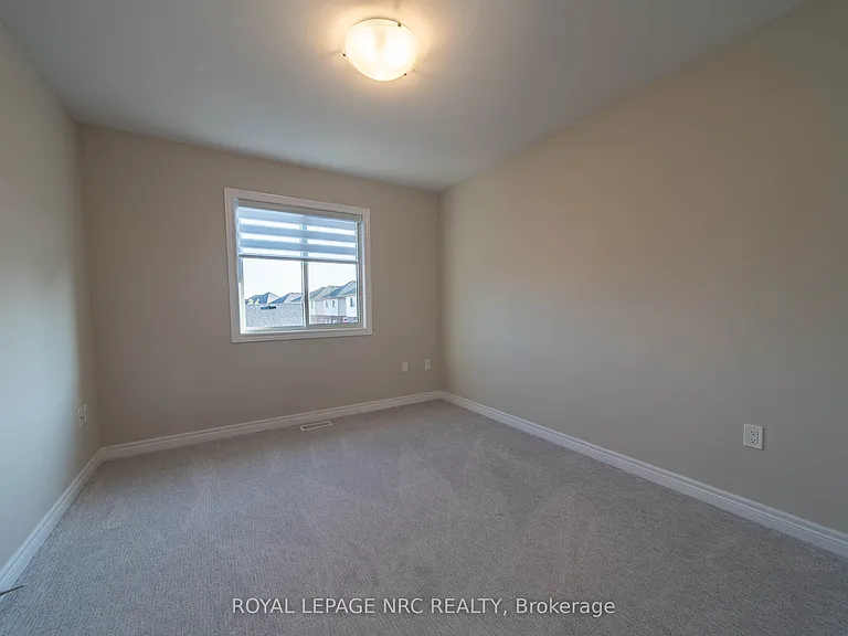 1217 Uppers Ln — Photo 17