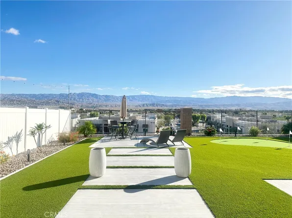 41378 Harvey Mudd Dr, Palm Desert, CA 92211
