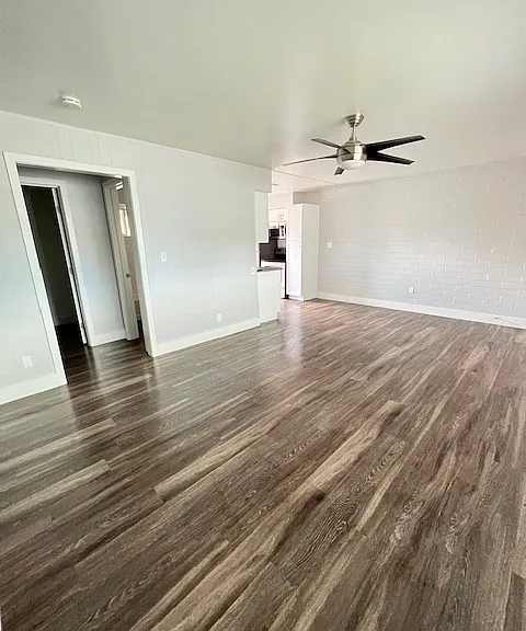 8503 N 59th Ln #9 — Photo 5