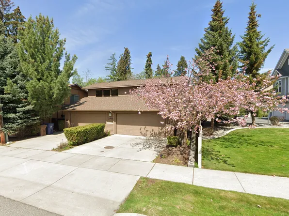 Unique 36th Ave Duplex - 2 Bed, 2 Bath on South Hill!, 2707 E 36th Ave Unit A, Spokane, WA 99223