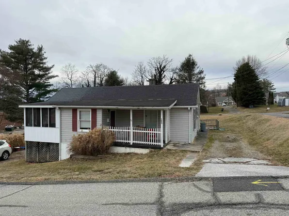 1003 Sanford St, Radford, VA 24141