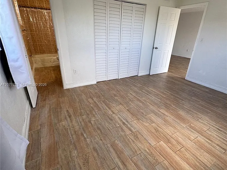 444 SW 4th St #402 — Photo 10