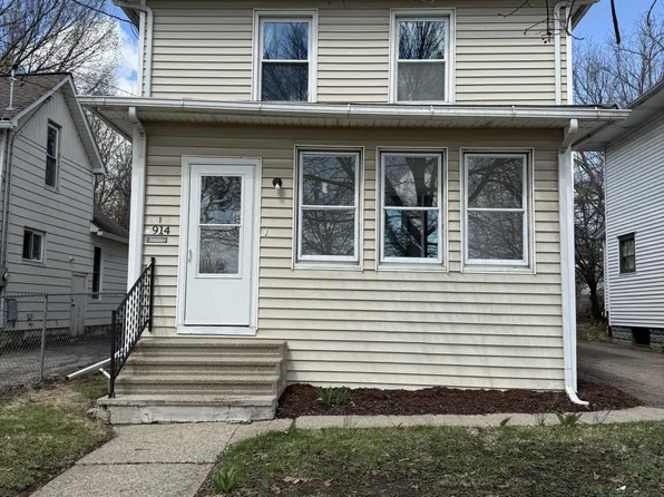 914 W Hillsdale St, Lansing, MI 48915