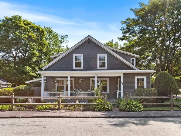 930 Salem St, Lynnfield, MA 01940