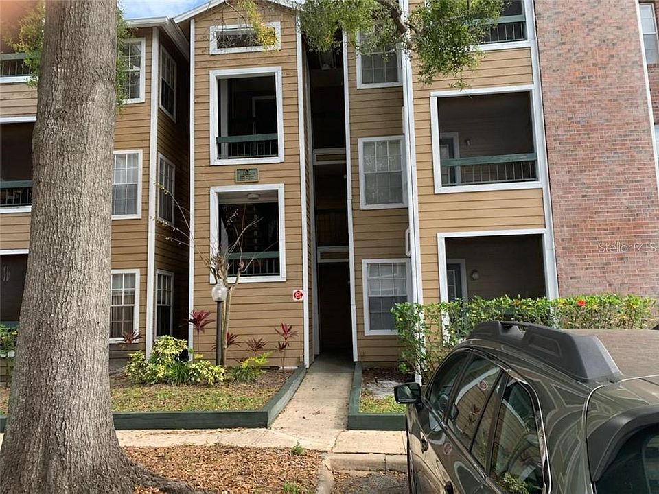 1st image of 4225 Thornbriar Ln APT 107