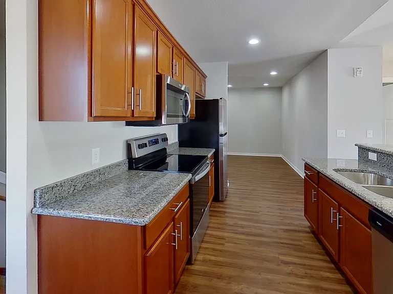 2002 American Eagle Dr #15 — Photo 28