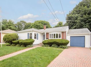 40 Raymond Road, Salem, MA 01970