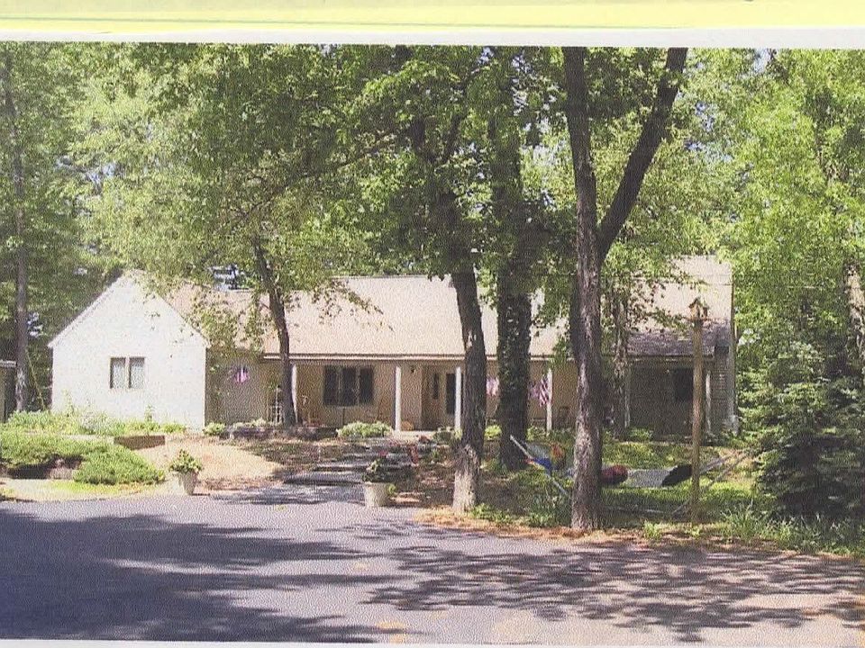 1st image of 6766 Oakland St