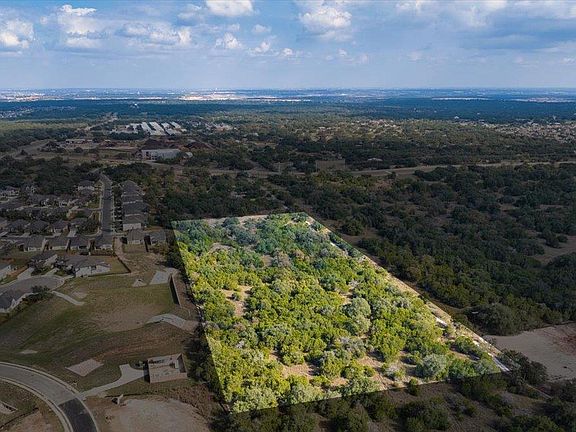 2nd image of Whisper Ln