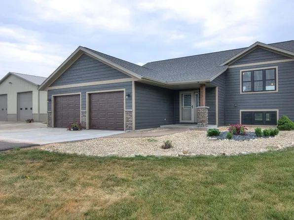 E8687 595th Ave, Elk Mound, WI 54739