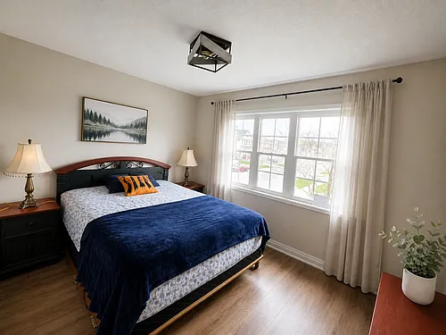 4 Griffiths Ave Photo 1