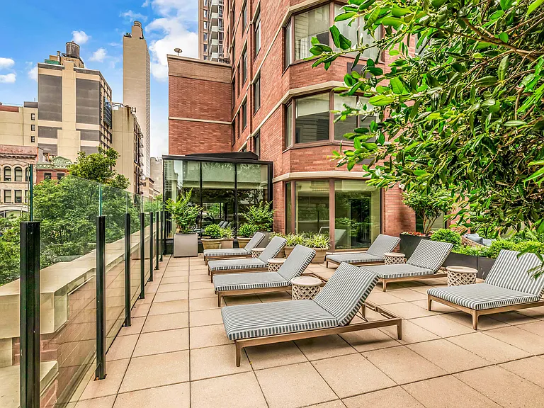 77 W 24th St #12-G — Photo 11