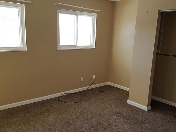 4th image of 429 E Home Ave