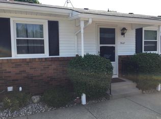 7447 Boulder Bluff Dr, Jenison, MI 49428
