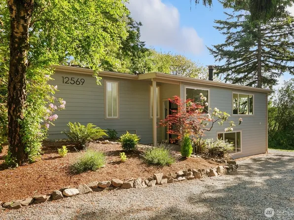 12569 37th Avenue NE, Seattle, WA 98125