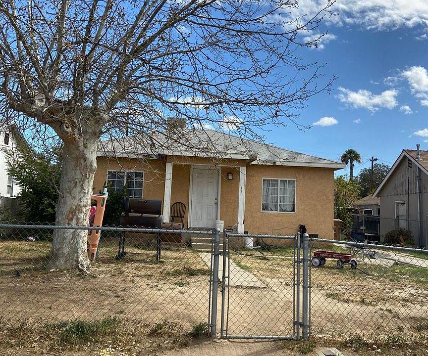2nd image of 2113 San Luis St