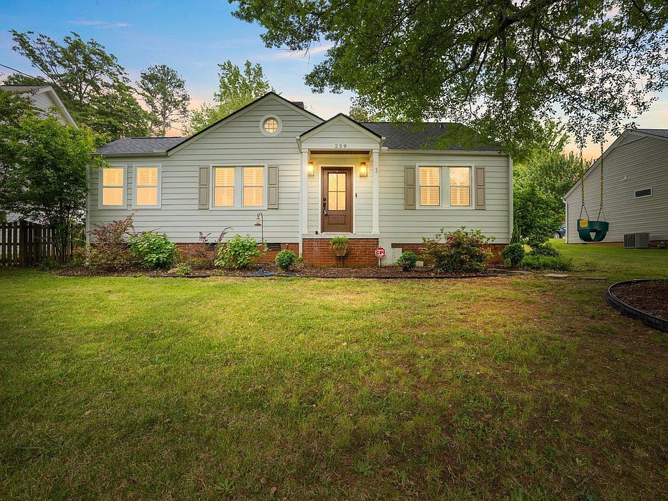 1st image of 239 Melville Ave