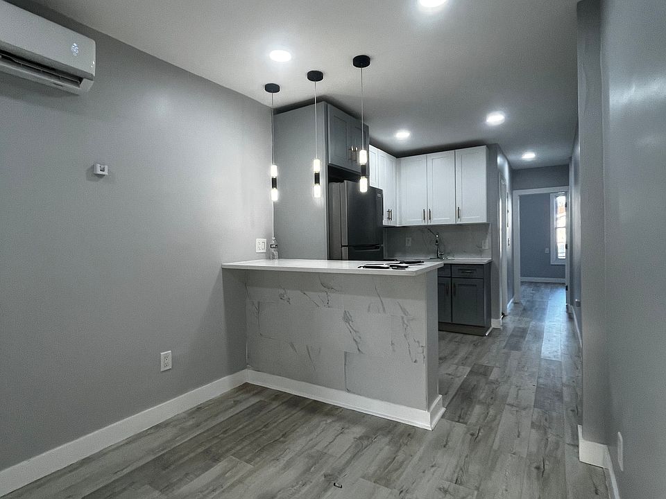 1st image of 85 Zabriskie St APT 6